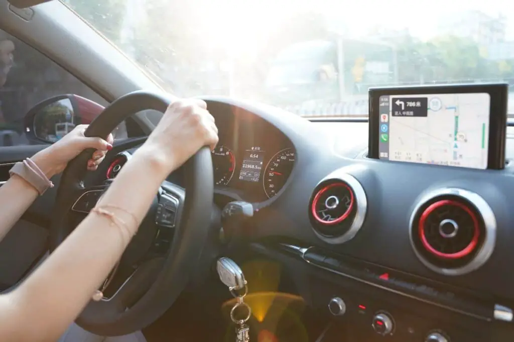 car won't start and makes one click